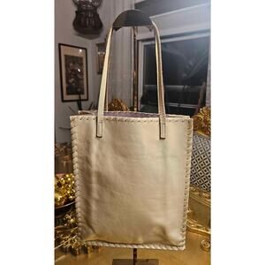 Massimo Dutti Cream Leather Satchel – Minimalist European Style